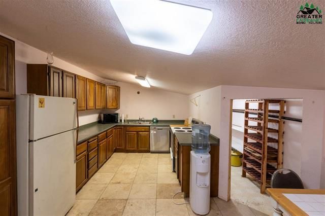 1200 Queens Way, Fairbanks, AK 99701